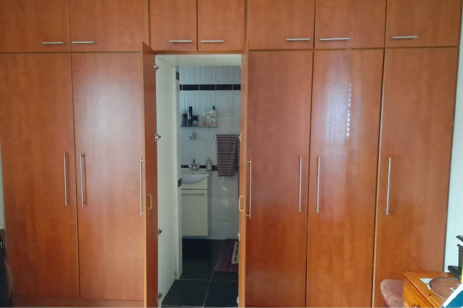 3 Bedroom Property for Sale in Gaylee Western Cape